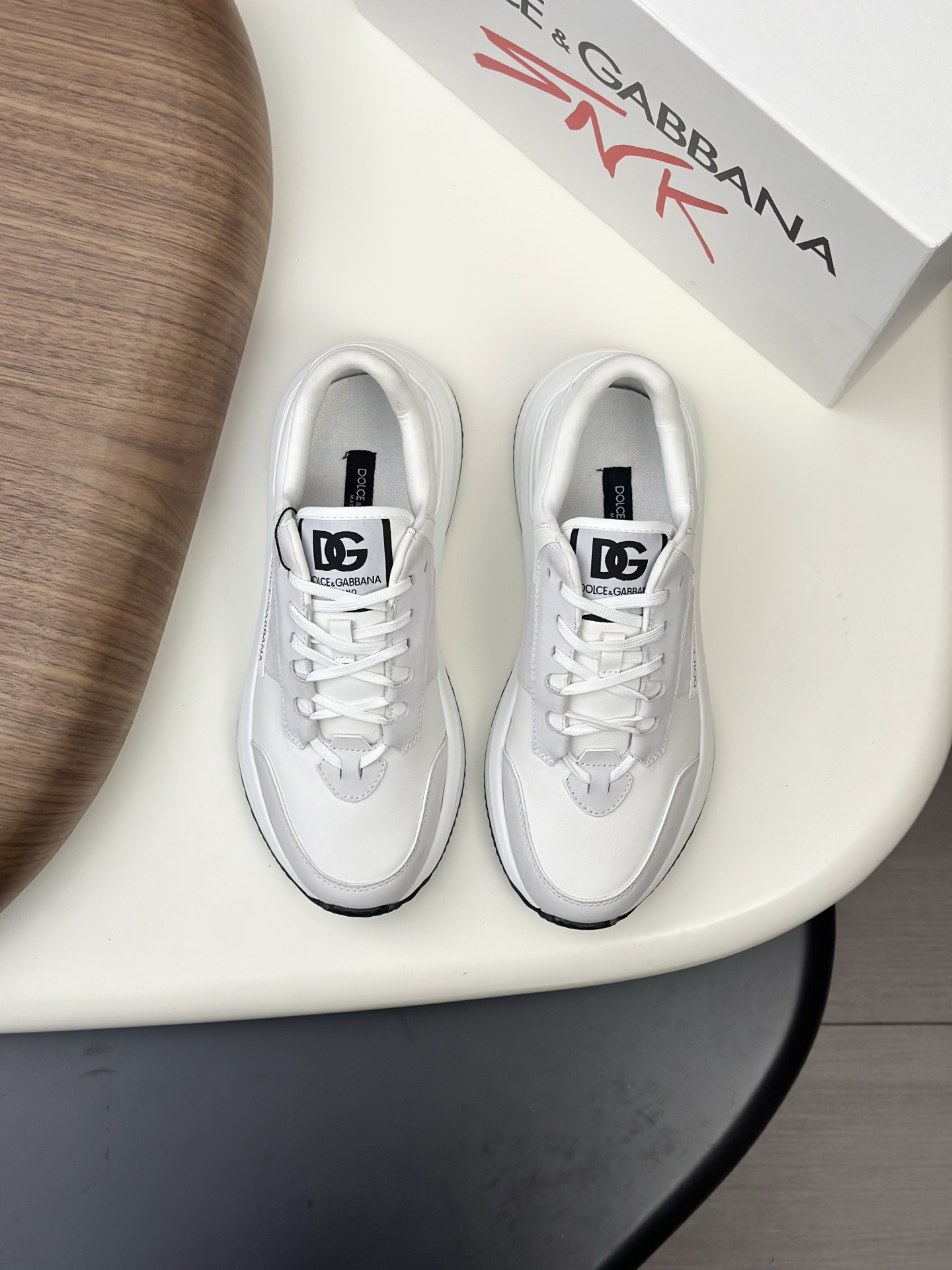 olce & Gabbana shoe